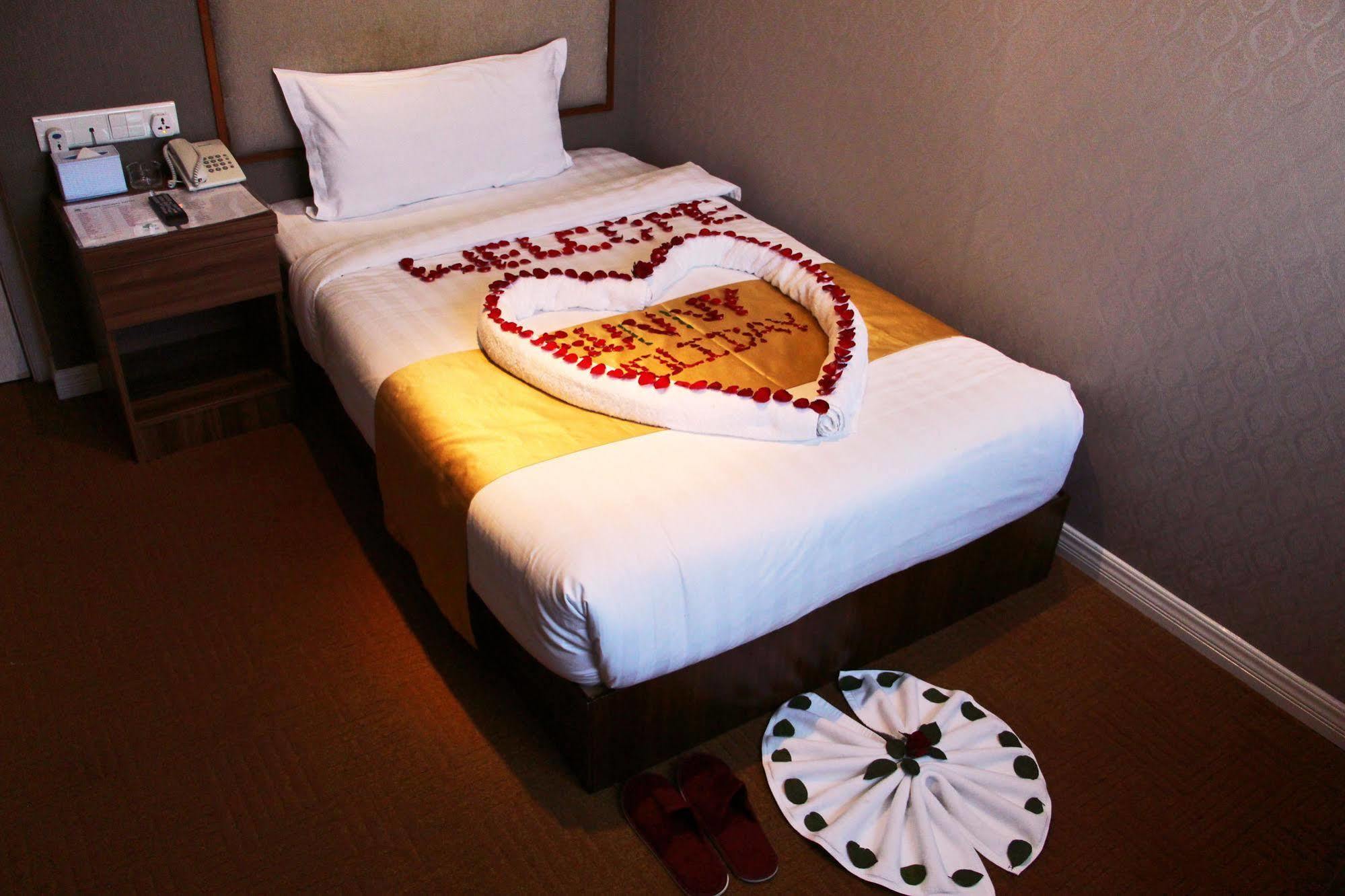 Sunny Holiday Hotel Gyogon Eksteriør billede